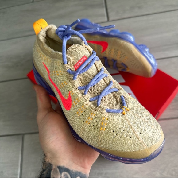 NIKE AIR VAPORMAX 2023 CREAM PUPRLE - Picture 3 of 4